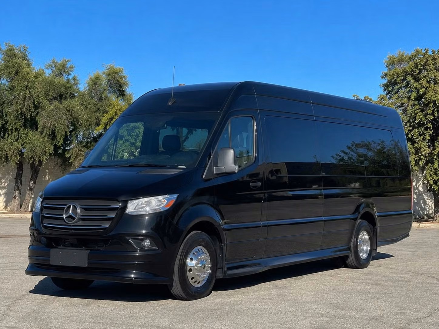 desert hot springs charter buses minibuses party buses and sprinter vans in desert hot springs